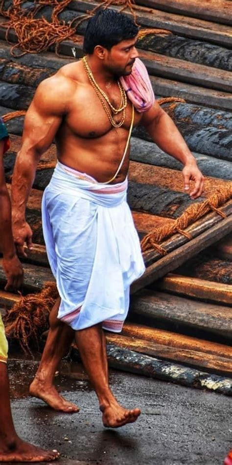 Vegan Bodybuilder Hindu priest of Puri Temple India | Bodybuilders men, Men photography, Indian ...