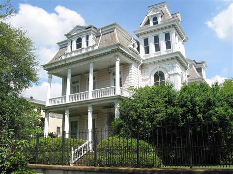 New Orleans Mansions | Satsuma Real Estate