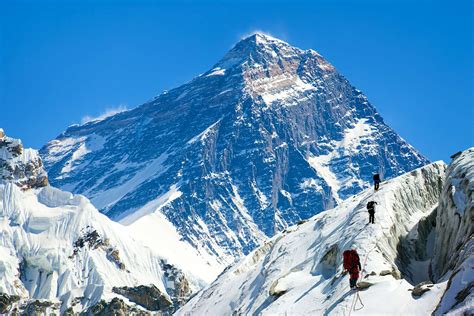 Mount Everest's height has increased by almost a meter - Lonely Planet