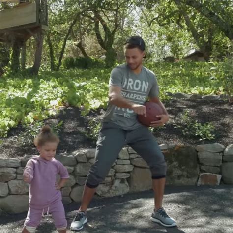 Riley Curry Dancing in Jeremy Lin's YouTube Video | POPSUGAR Celebrity