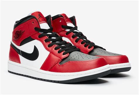 Available Now // Air Jordan 1 Mid "Chicago Toe" | HOUSE OF HEAT