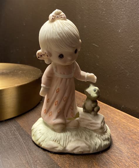 Info about these figurines? | Collectors Weekly