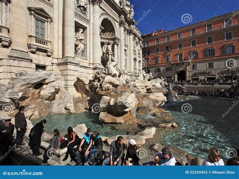 Trevi Fountain.Rome editorial stock photo. Image of monument - 22243423