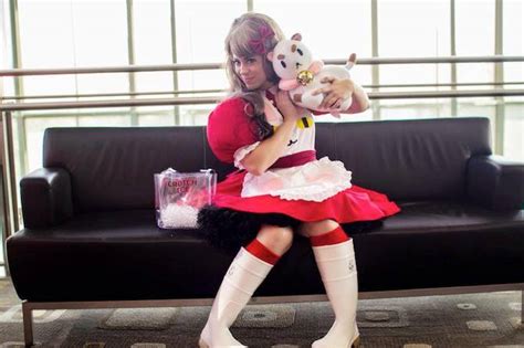 Bee & PuppyCat Cosplay - Project-Nerd