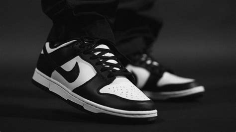 シューズ NIKE NIKE DUNK LOW RETRO BLACK WHITE 27.5cmの通販 by tosh's shop｜ナイキ ...