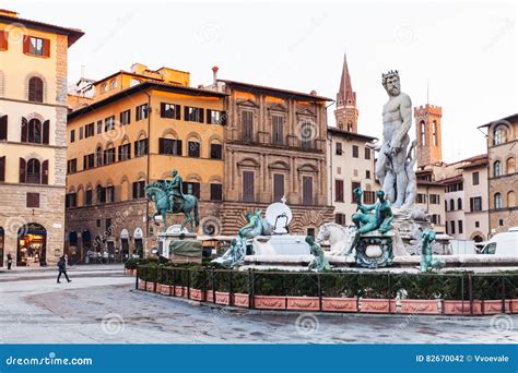 Fountain on Piazza Della Signoria in Florence City Editorial Photography - Image of italian ...