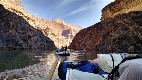 Older adventurers stay young at heart rafting the Grand Canyon’s rapids - The Washington Post