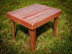 DIY Pallet End Table | Pallet Furniture Plans