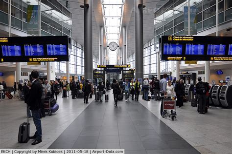 cph - Finding the train station at Copenhagen airport - Travel Stack ...