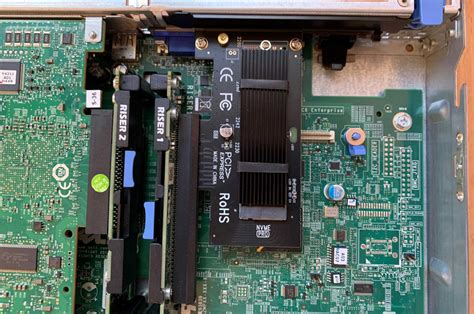 How to install and boot a Dell PowerEdge from a PCIe NVMe drive