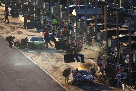 Best NASCAR Cup Series pit crew photos of 2023 | NASCAR