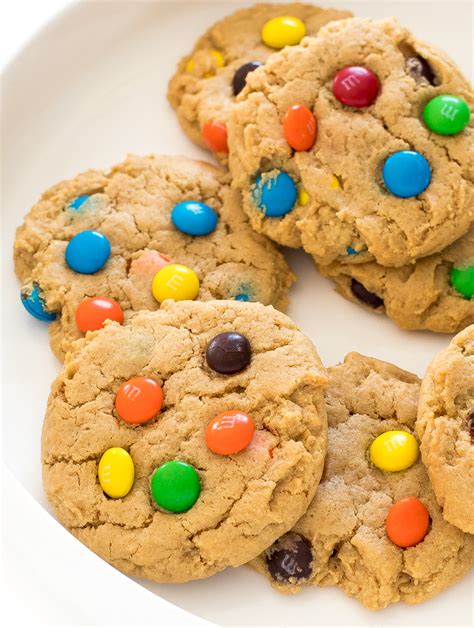 How To Make Peanut Butter M&M Cookies - Chef Savvy