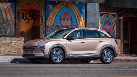 2021 Hyundai Nexo Buyer's Guide: Reviews, Specs, Comparisons