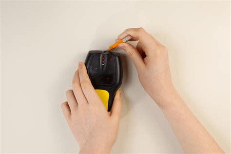 Best Stud Finder For Plaster Walls - Toolboxgadgets