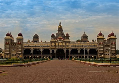 Mysore Tourism (2018) | Places to Visit in Mysuru & Tour Packages