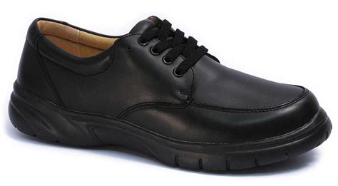 Best Shoes for Elderly Men: 6 Recommended Shoes for Comfort, Walking ...