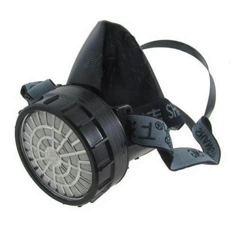 3 M 1200 Single Cartridge Respirator Mask at ₹ 450 | Respirator ...