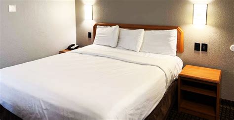 Motel in Portland Oregon| Hotels near Clackamas Town Center Portland