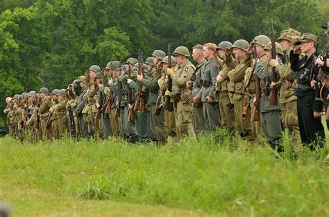 DVIDS - Images - Reenactors Celebrate 75th Anniversary of the 36th Infantry Division Entering ...