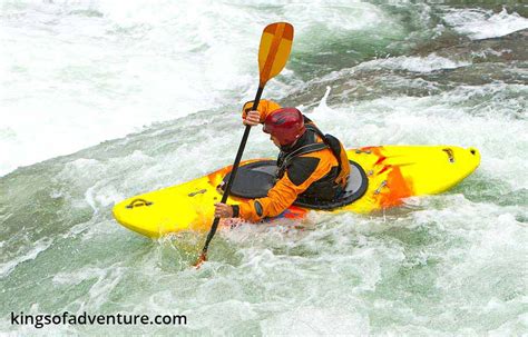 CANOE VS KAYAK - Differences | Pros & Cons