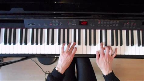 B Minor Melodic Scale - Online Piano Lessons - YouTube