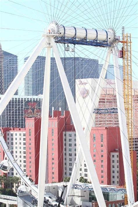 Linq Las Vegas Ferris Wheel Gets Its Final Passenger Cabin | Vital Vegas