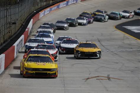 23XI Racing Applauded by Fans for Choosing Championship Over Fighting NASCAR Penalty