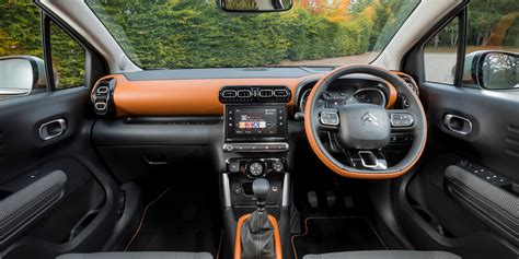 Citroen C3 Aircross Interior & Infotainment | carwow