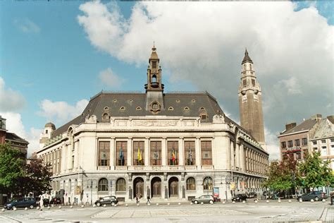 Charleroi city hall in Belgium image - Free stock photo - Public Domain photo - CC0 Images