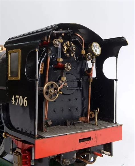 Scale model of working ride-on steam locomotive for auction - Somerset Live