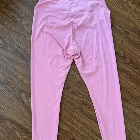 pink victoria secret pink leggings size xxl but has... - Depop