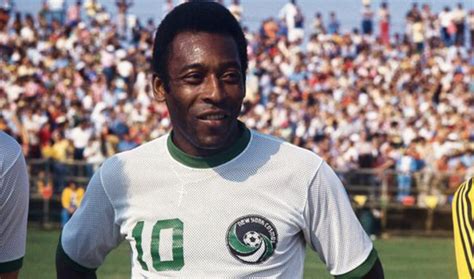 Pelé and the Beautiful Game - Intrafocus