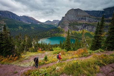 Hiking Grinnell Glacier Trail in Glacier National Park - Travel Caffeine