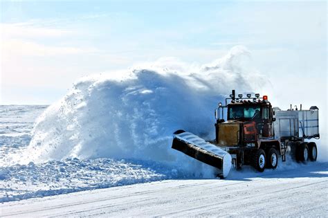 Poly vs. Rubber Snow Plow Edges – DMC Wear Parts