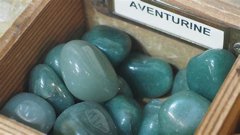 aventurine-crystal-crystals-1144055 - Psychic Chakra Spa