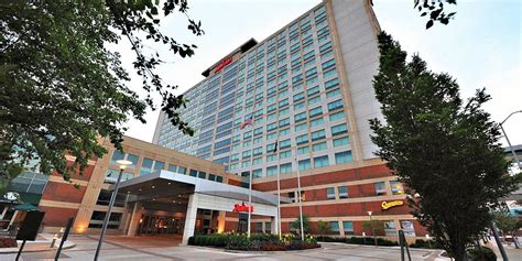 Indianapolis Marriott Downtown | Travelzoo