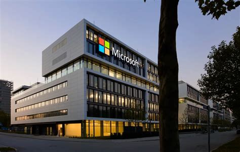 Microsoft Headquarters Become Vaccination Center – Research Snipers