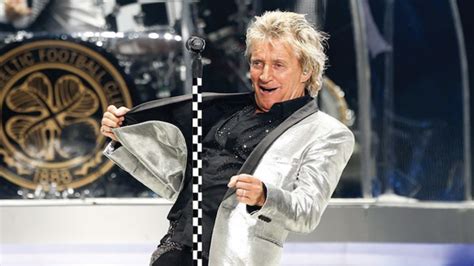 Rod Stewart Plans to Leave Rock ’n’ Roll After 2023 Tour