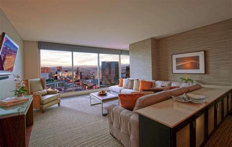 Elara by Hilton Grand Vacations, Las Vegas (NV) | 2021 Updated Prices, Deals