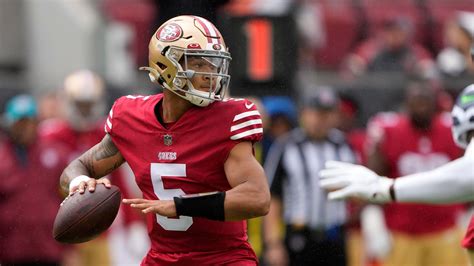 The 49ers Need To Quickly Decide Who Their Quarterback Is