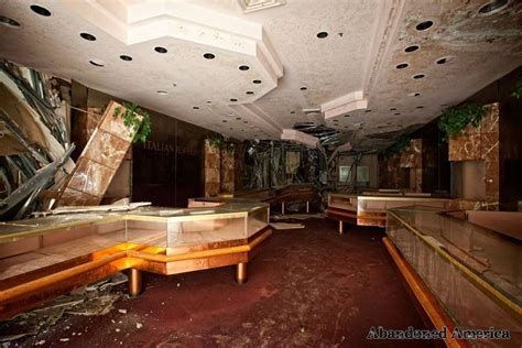 10 Best images about Abandoned Malls on Pinterest | Shopping mall, The ...