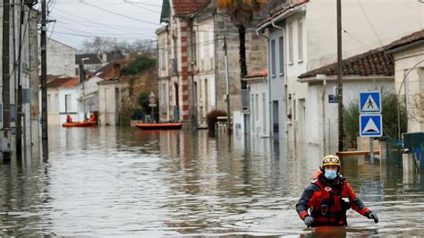 Severe floods strike southwest France, Paris area on flood alert