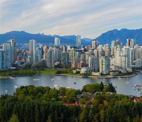 Cheap flights to Vancouver (YVR) from £360 | Netflights