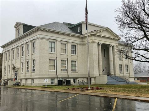 New Madrid County Courthouse in New Madrid, Missouri. Paul Chandler ...