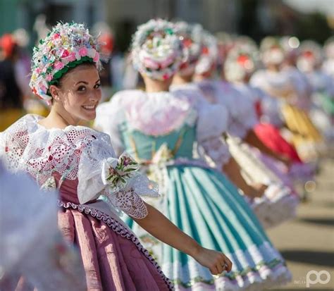 114-the-hody-folk-festival-of-velke-bilovice-tres-bohemes | Folk ...