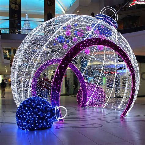 Outdoor Decorative Big LED Light Christmas Balls | Outdoor christmas ...