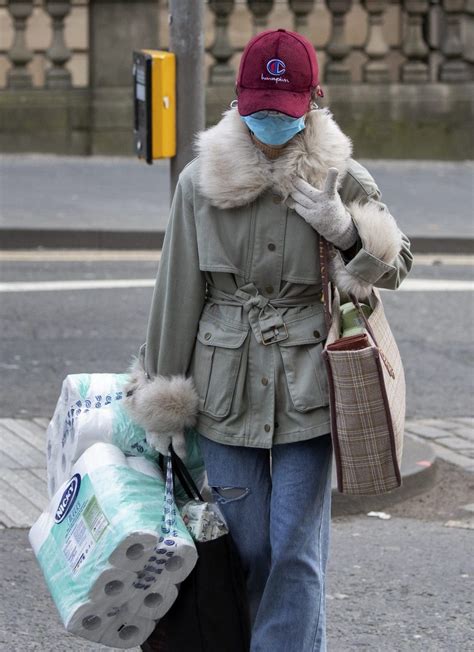 Community groups are coming together to help people struggling with coronavirus measures - Canary