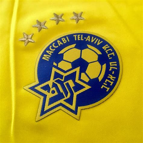 Maccabi Tel-Aviv Home football shirt 2015 - 2016.