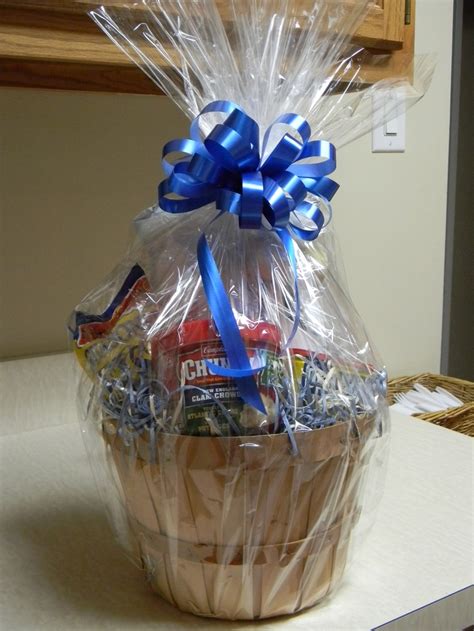 Seafood Gift Basket - Teacher Appreciation | Seafood gift, Gift baskets, Teacher gifts