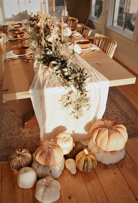 Gather Beautifully / Thanksgiving Tablescape Ideas | Live Beautifully ...